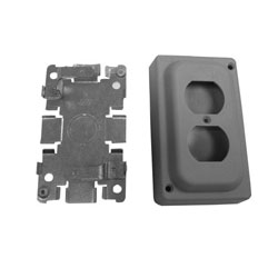 Wiremold, 1546B, 1500 Steel Raceway Series, Duplex Receptacle Cover Box