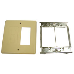 Wiremold, Steel Raceway 4000 Series, Two-Gang Overlapping Cover Rectangle Opening & Modular Furniture, V4047RF