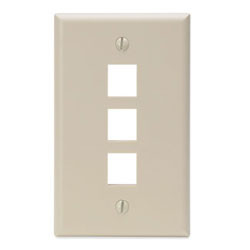 Leviton, QuickPort&reg; Single Gang 3-Port Wallplate, 41080-3IP