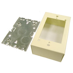 Wiremold, Steel Raceway 500 & 700 Series, Combination Device Box, V5745