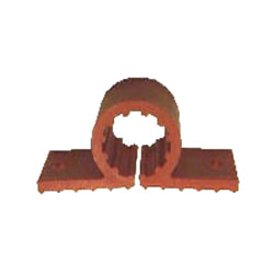 Sioux Chief, Twp-Hole Pipe Clamp, 2124-PC